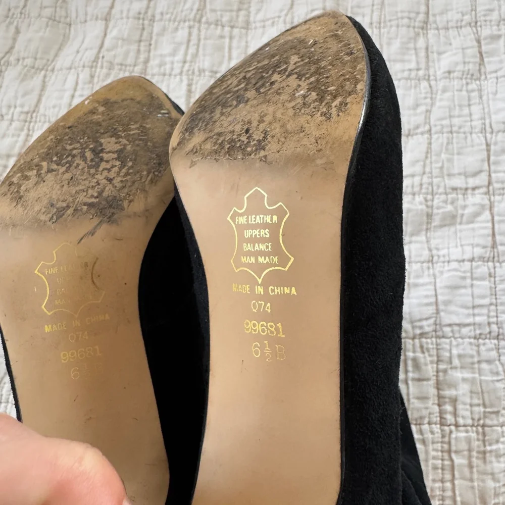 Newport News Vintage Knee High Lace Up Boots / Heels • Size: 6.5 - Picture 3 of 7